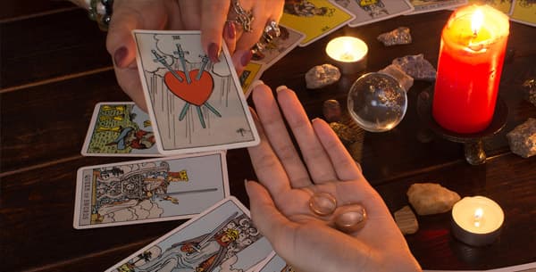 Amarres y rituales para recuperar el amor en Santiago